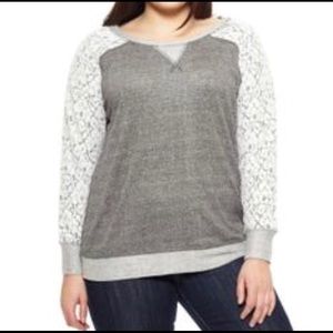 Lace sleeved sweatshirt